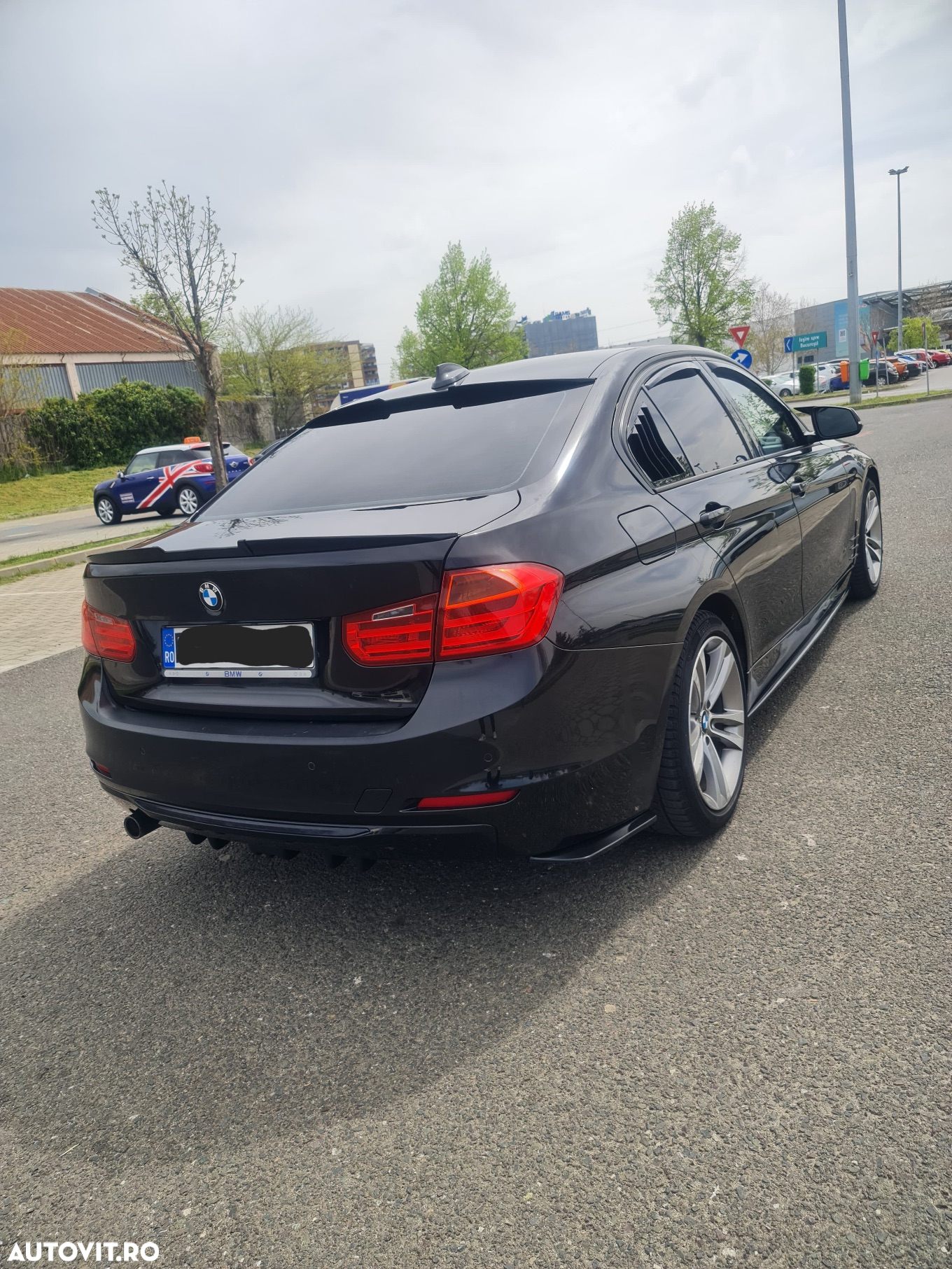 BMW Seria 3 320d - 15
