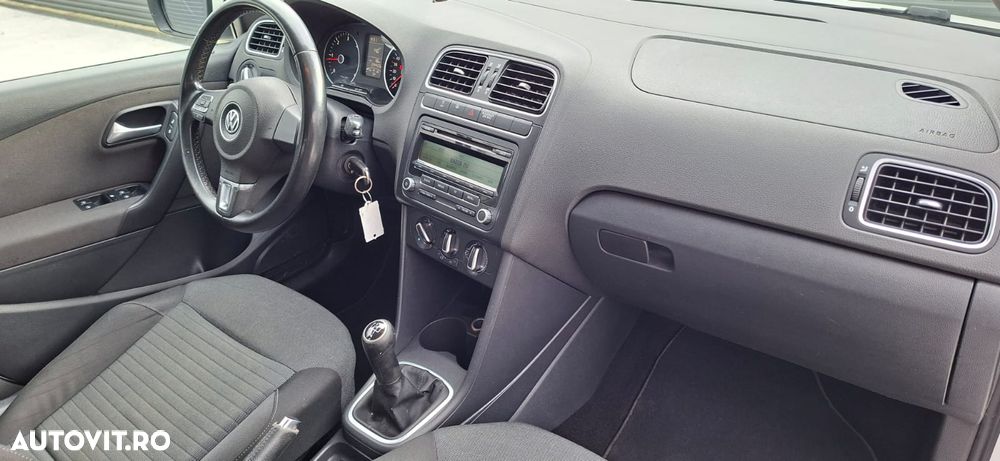 Volkswagen Polo - 21