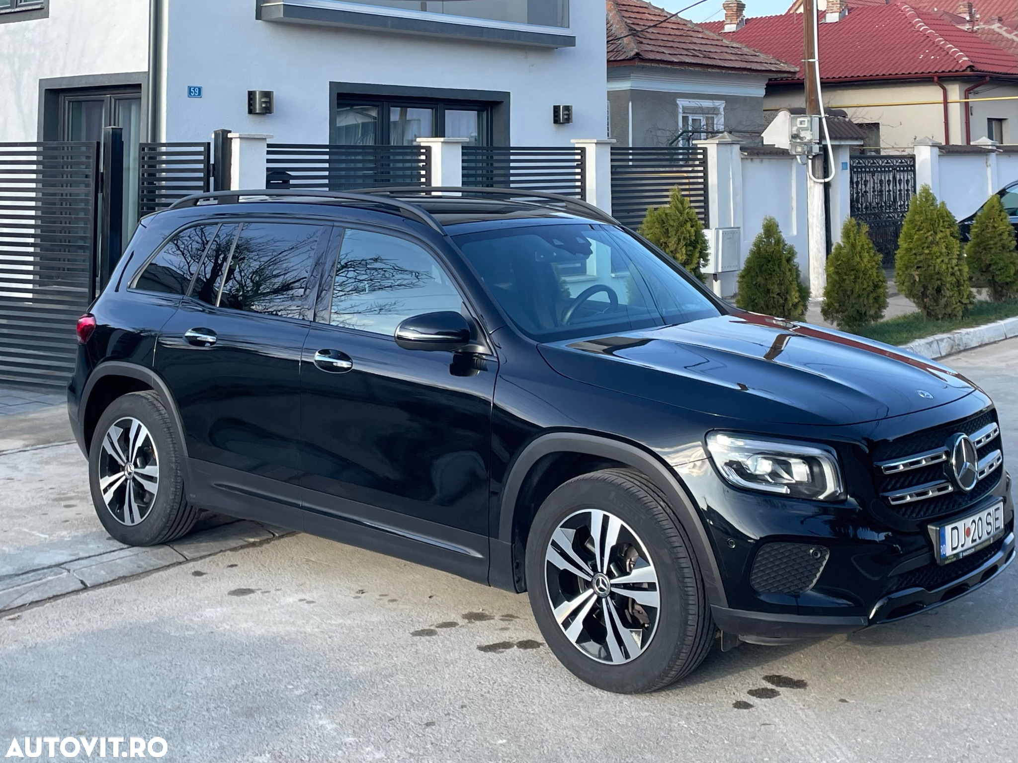 Mercedes-Benz GLB 200 d 4MATIC Aut. - 6