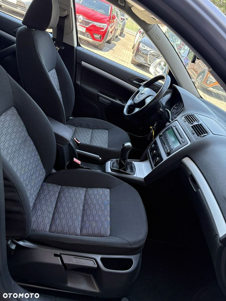 Skoda Octavia - 17