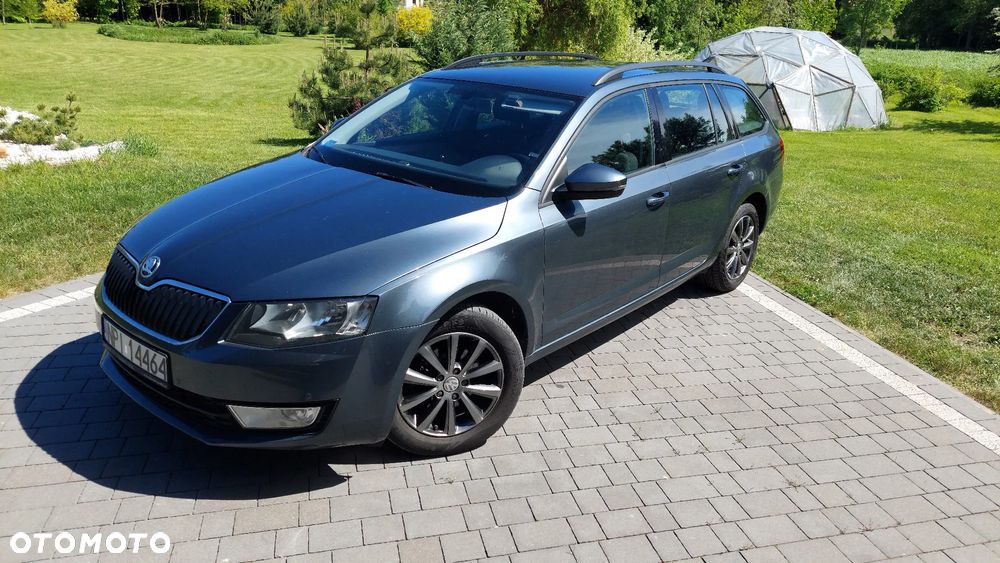 Skoda Octavia 2.0 TDI Ambition DSG - 8
