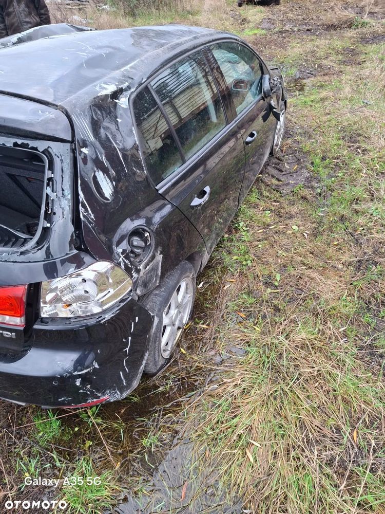 Volkswagen Golf VI 2.0 TDI Trendline - 6