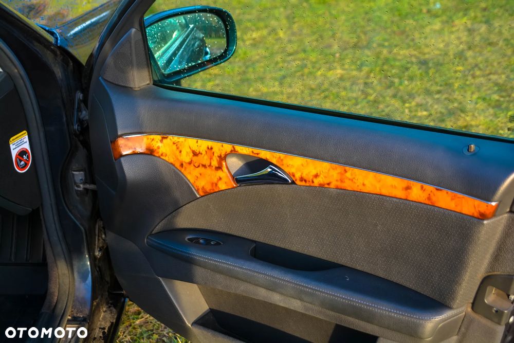 Mercedes-Benz Klasa E 200 T CDI Automatik Elegance - 18