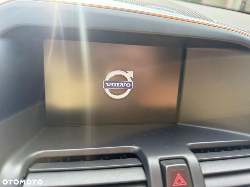 Volvo XC 60 D5 AWD Geartronic Linje Inscription - 24