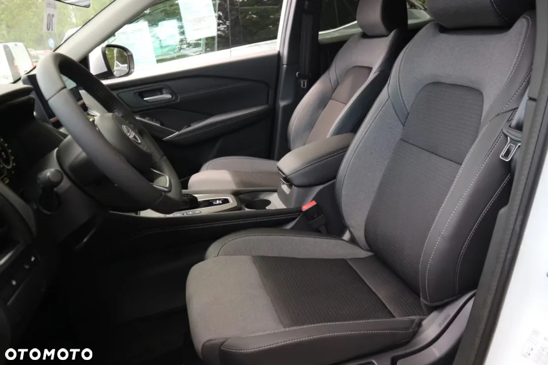 Nissan Qashqai 1.3 DIG-T mHEV 4x4 N-Connecta Xtronic - 11