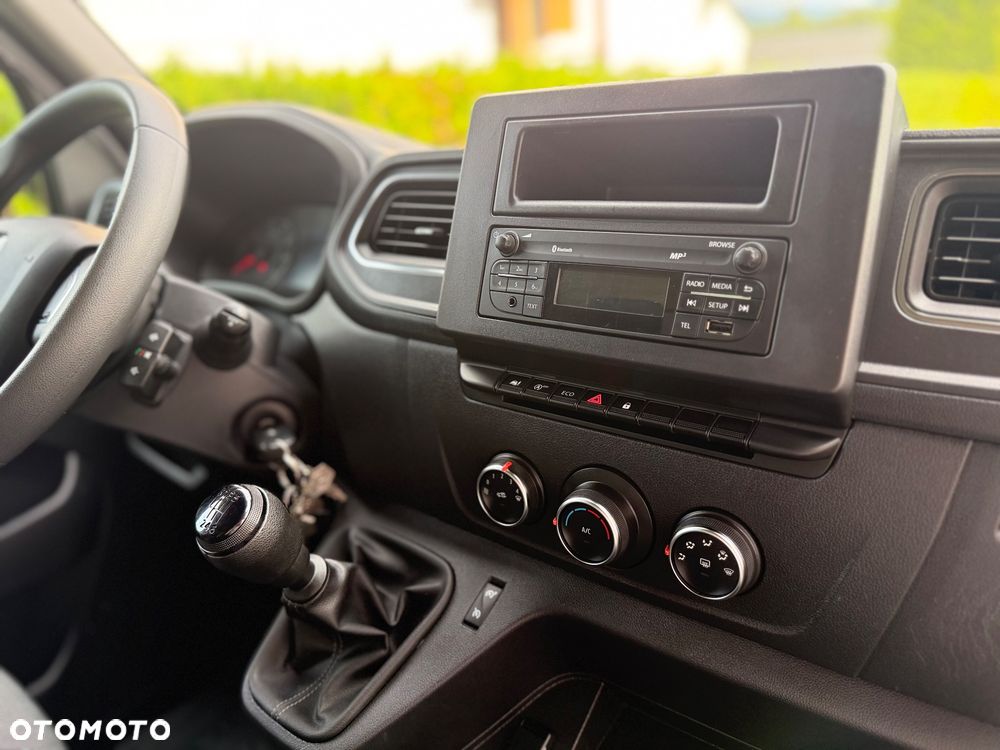 Renault Master Kontener 2.3 dCi 165 km 2023 - 12