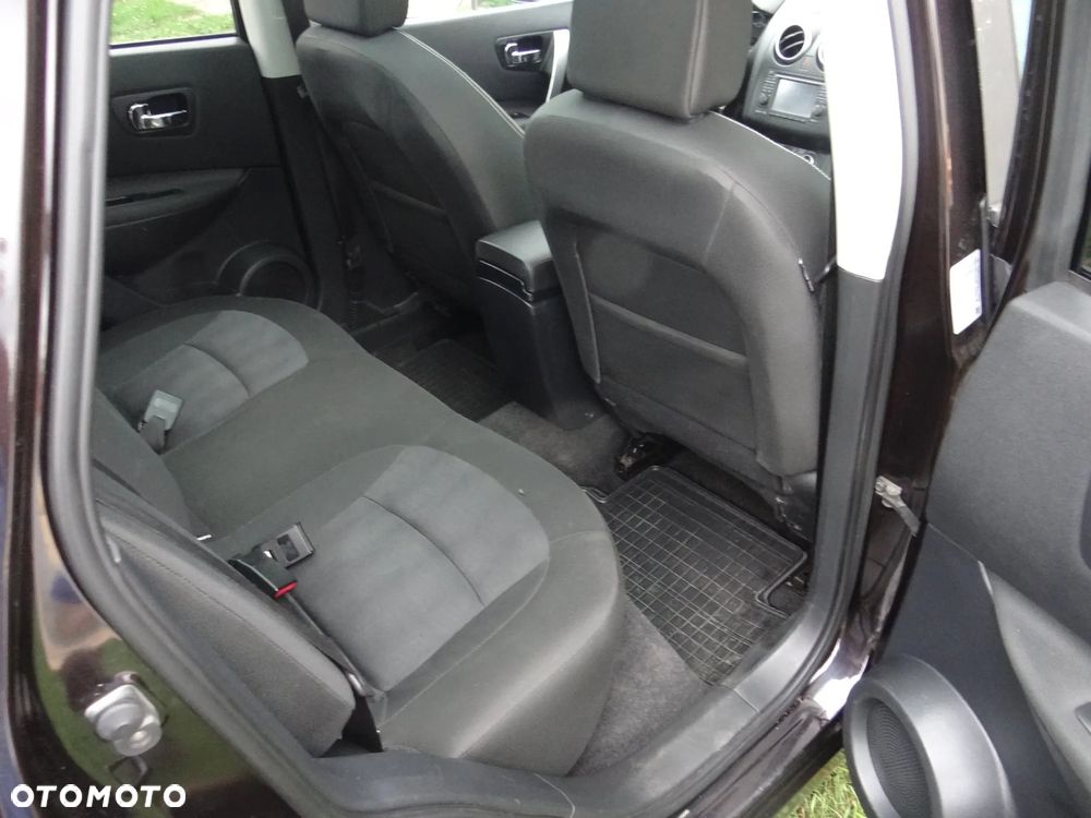 Nissan Qashqai - 12