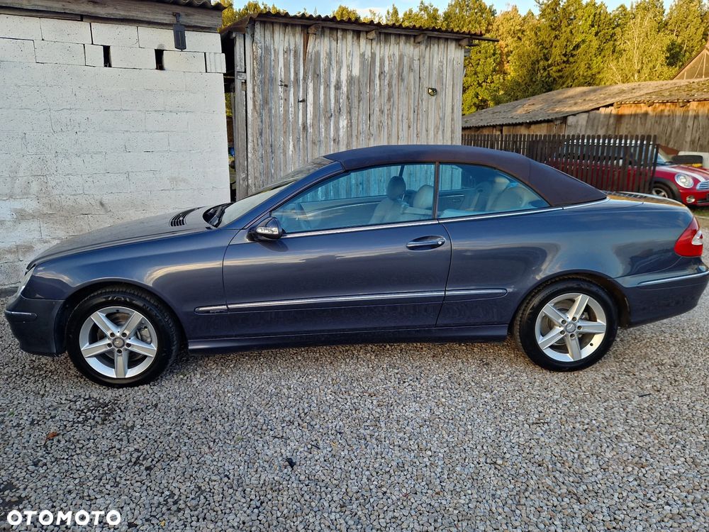 Mercedes-Benz CLK - 8