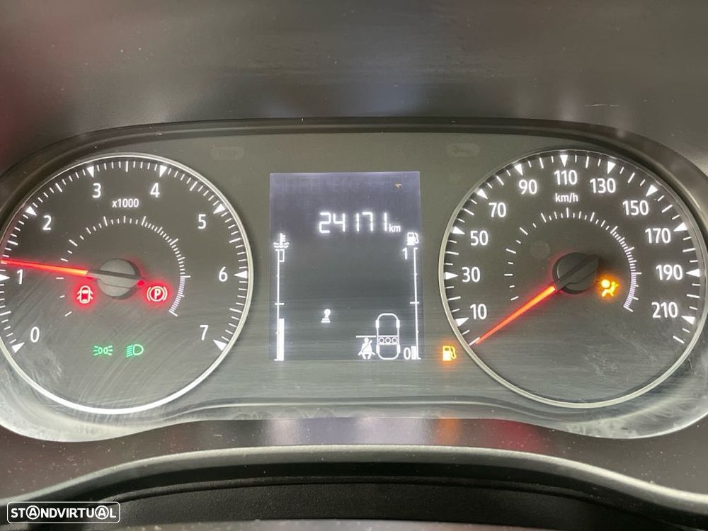 Dacia Sandero 1.0 SCe Essential - 9