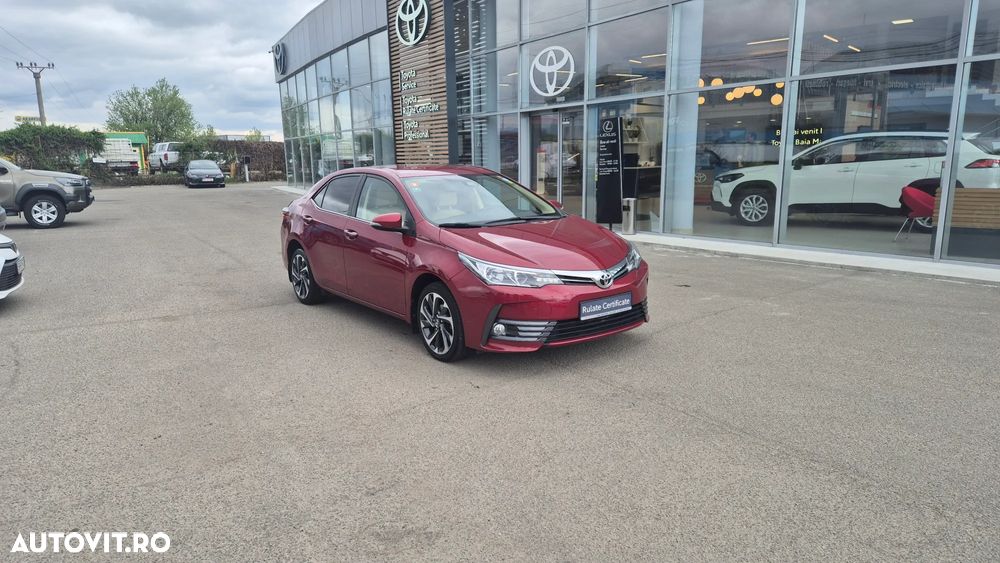 Toyota Corolla 1.6 Valvematic Anniversary - 9