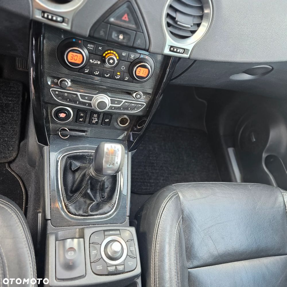 Renault Koleos 2.0 dCi 4x4 Privilege Plus - 18