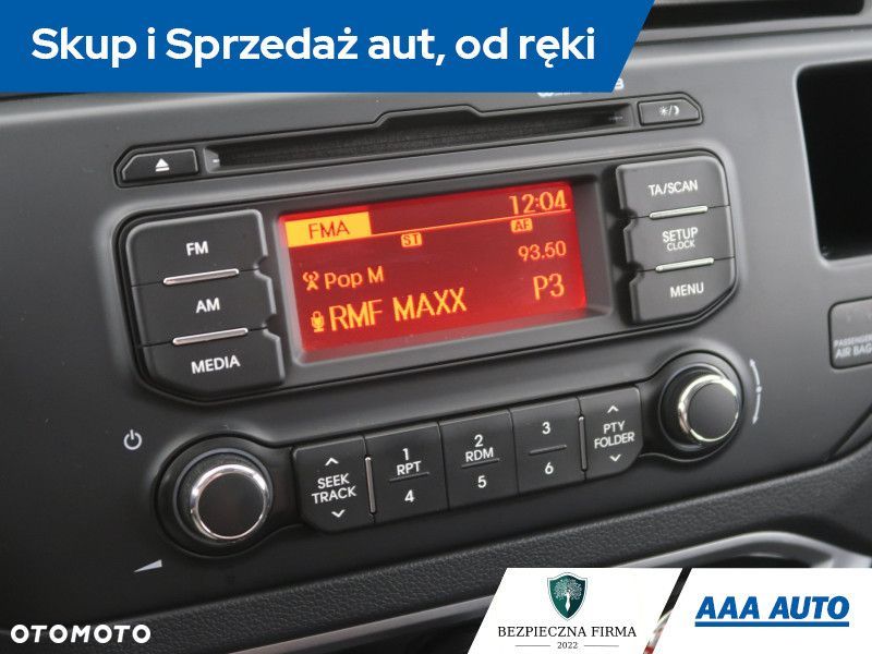 Kia Rio - 15