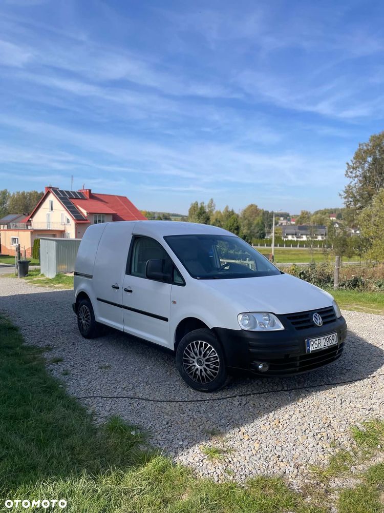 Volkswagen Caddy - 4