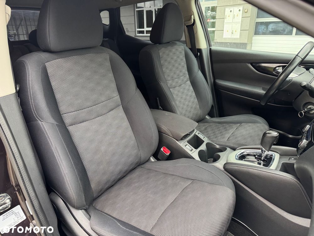 Nissan Qashqai 1.6 DCi Xtronic N-Connecta - 15