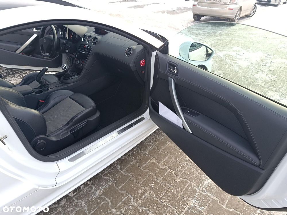 Peugeot RCZ 1.6 THP - 16