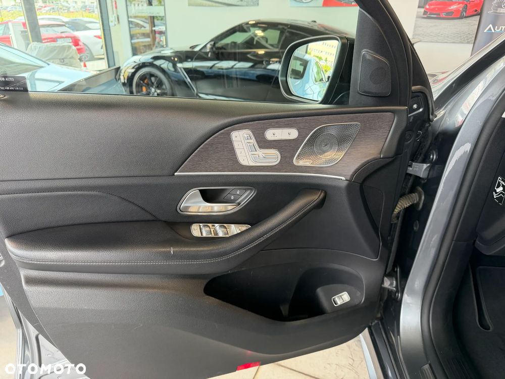Mercedes-Benz GLE - 13
