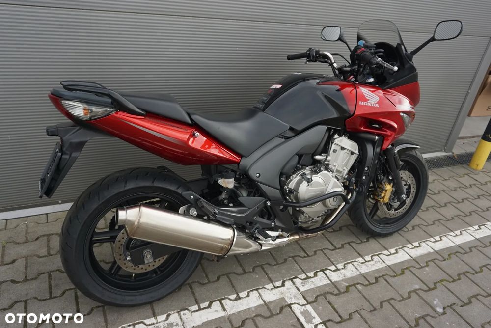 Honda CBF - 3