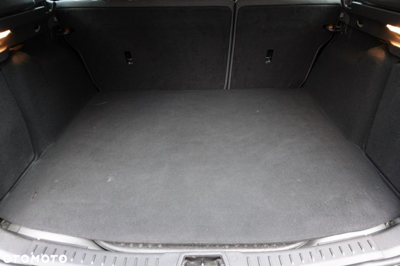 Ford Focus - 17