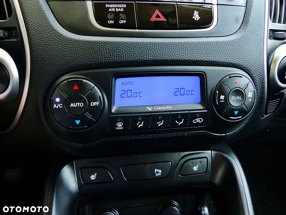 Hyundai ix35 2.0 CRDi 4WD Premium - 32