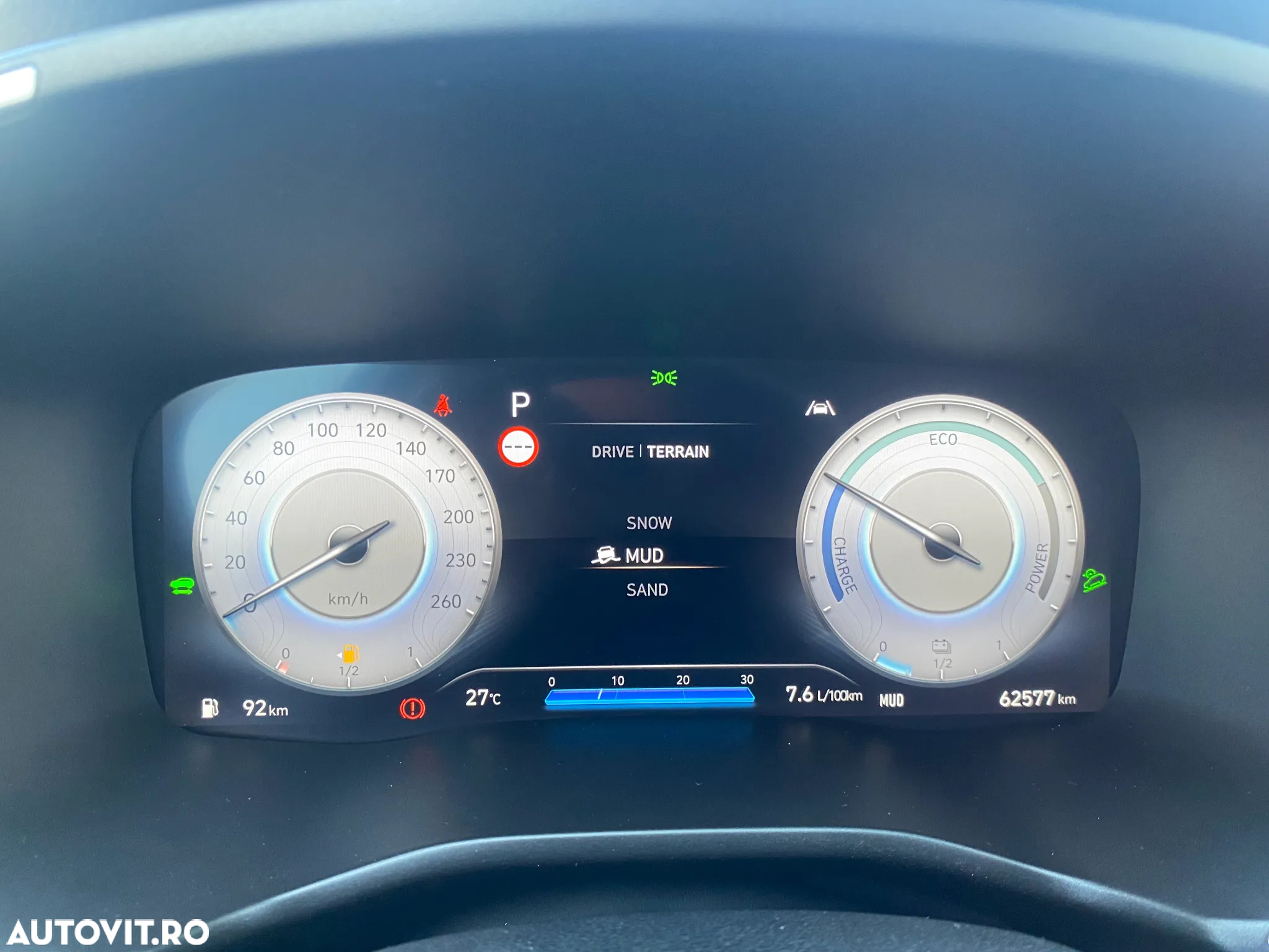 Hyundai Santa Fe Hybrid 1.6 l 230 CP 4WD 6AT Luxury - 27