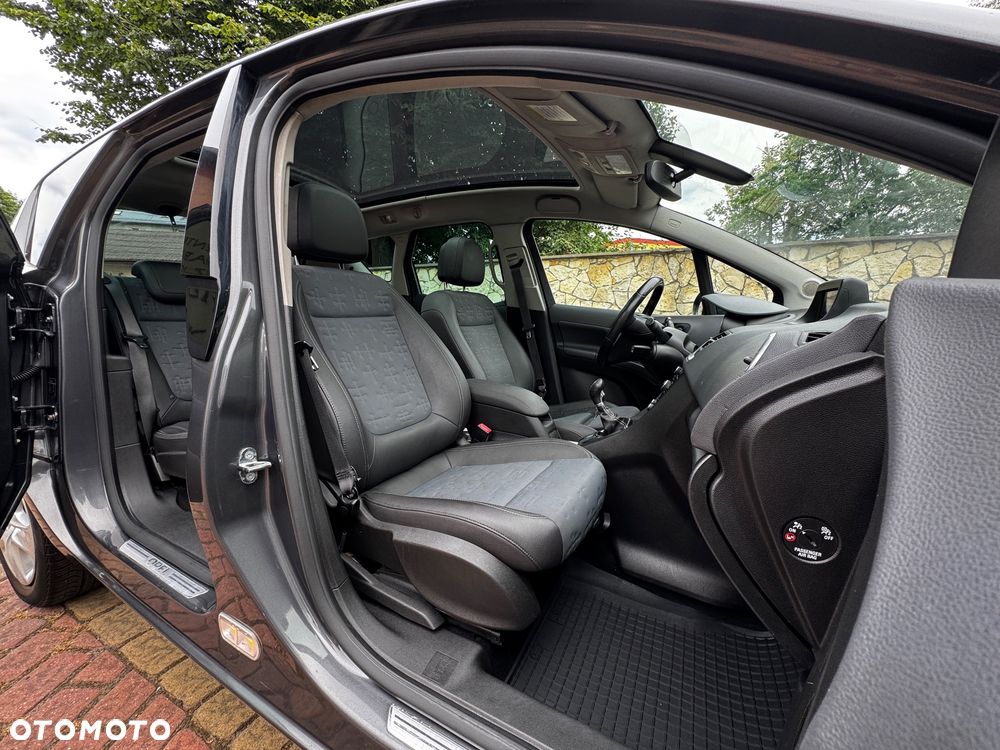 Opel Meriva 1.4 T Cosmo - 23
