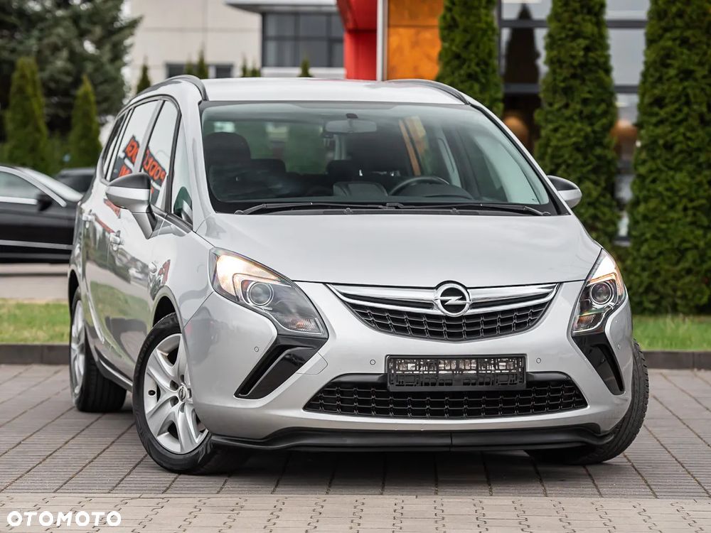 Opel Zafira - 2