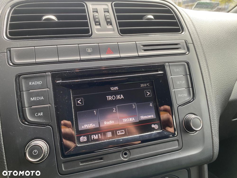 Volkswagen Polo - 13