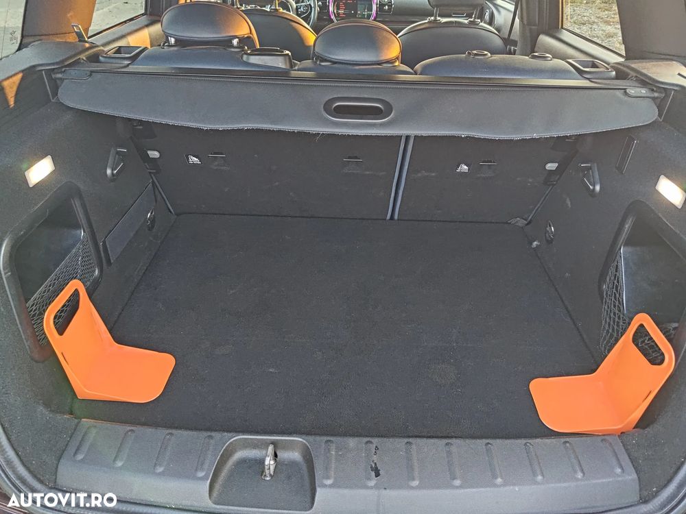 Mini Clubman - 27