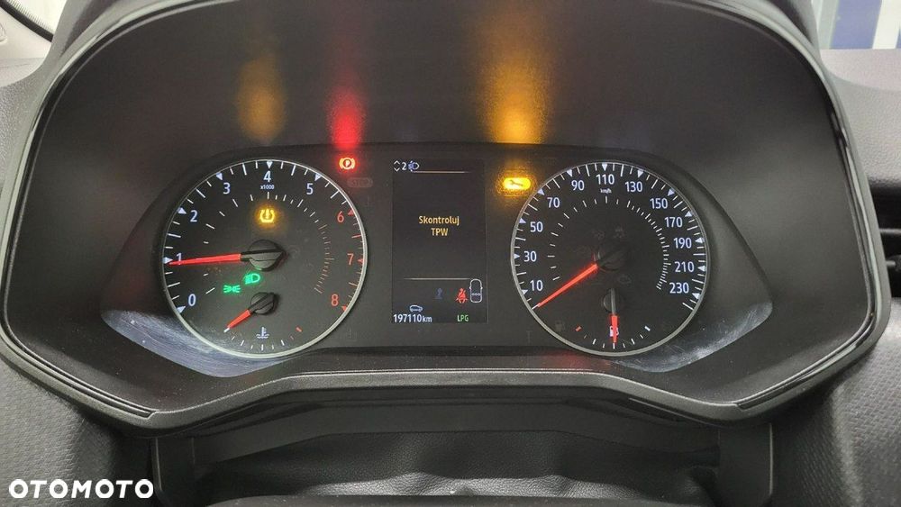 Renault Clio - 15