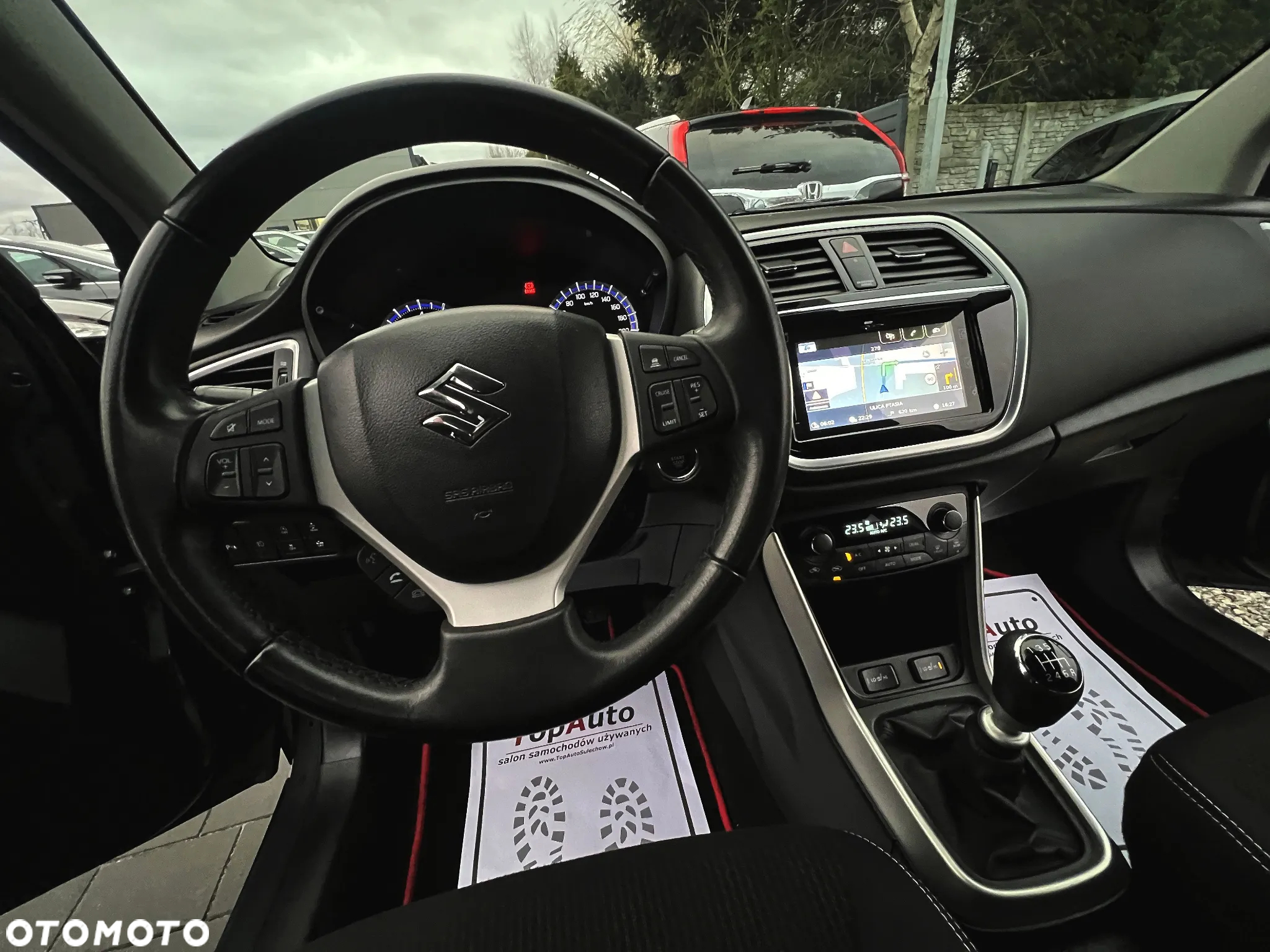 Suzuki SX4 S-Cross - 32