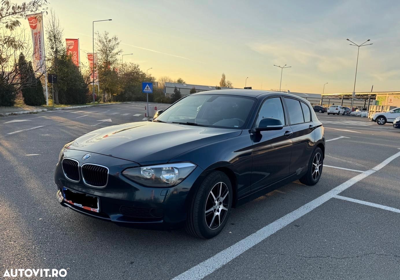 BMW Seria 1 116i - 1