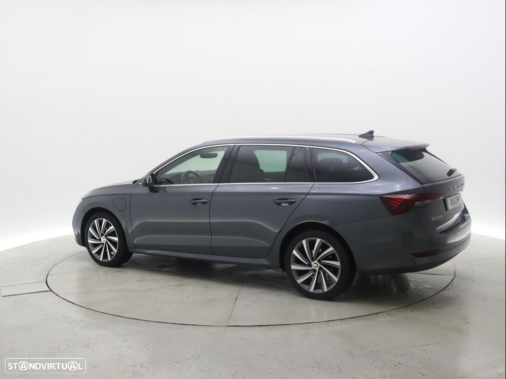 Skoda Octavia Break 1.4 TSi iV Style DSG - 4