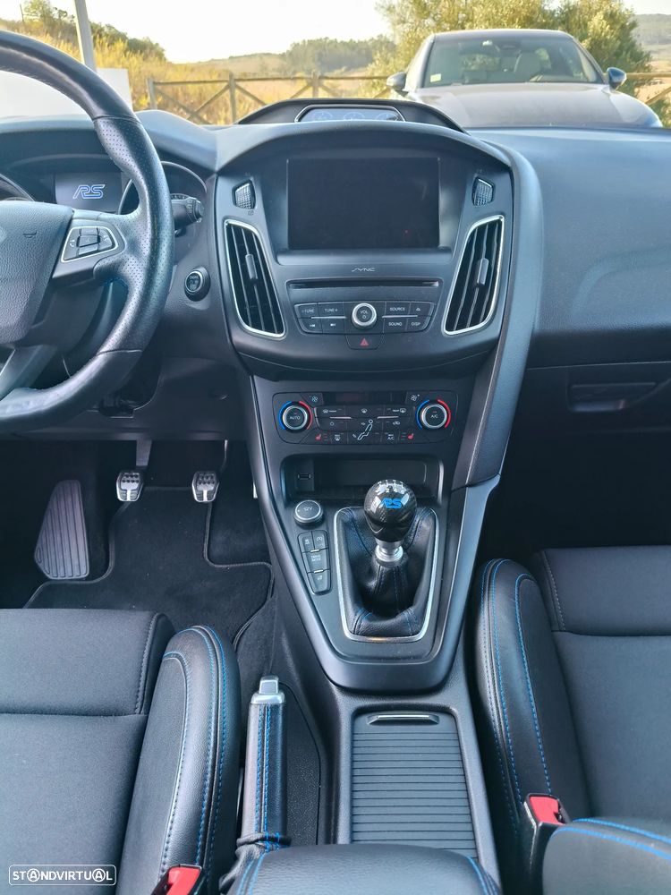 Ford Focus 2.3 EcoBoost S&S 4WD RS - 18