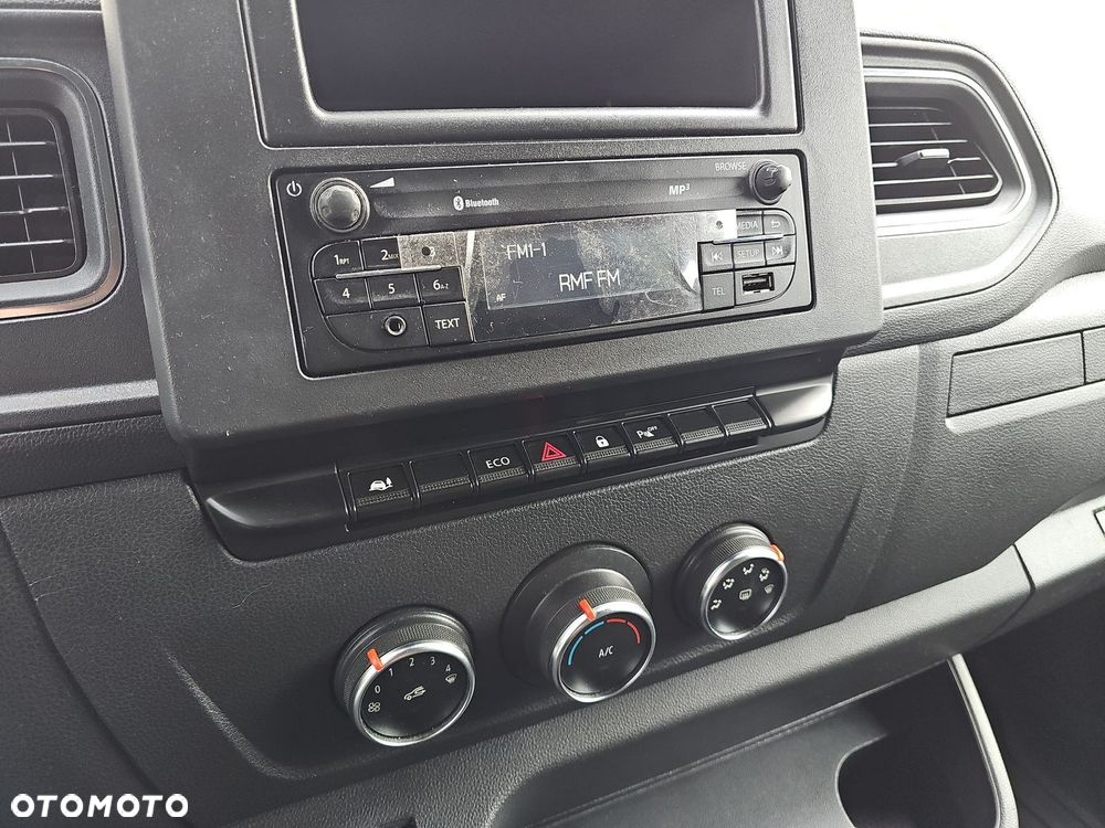 Renault Master - 19