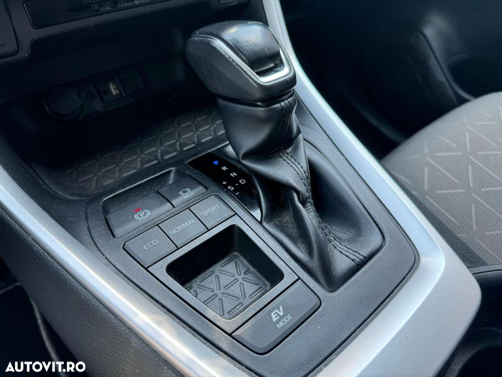 Toyota RAV4 2.5 VVT-iE 4x2 Dynamic - 23