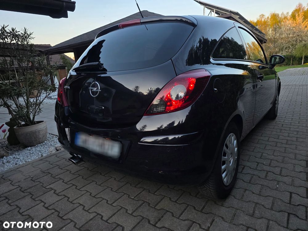 Opel Corsa 1.4 16V Color Edition - 10