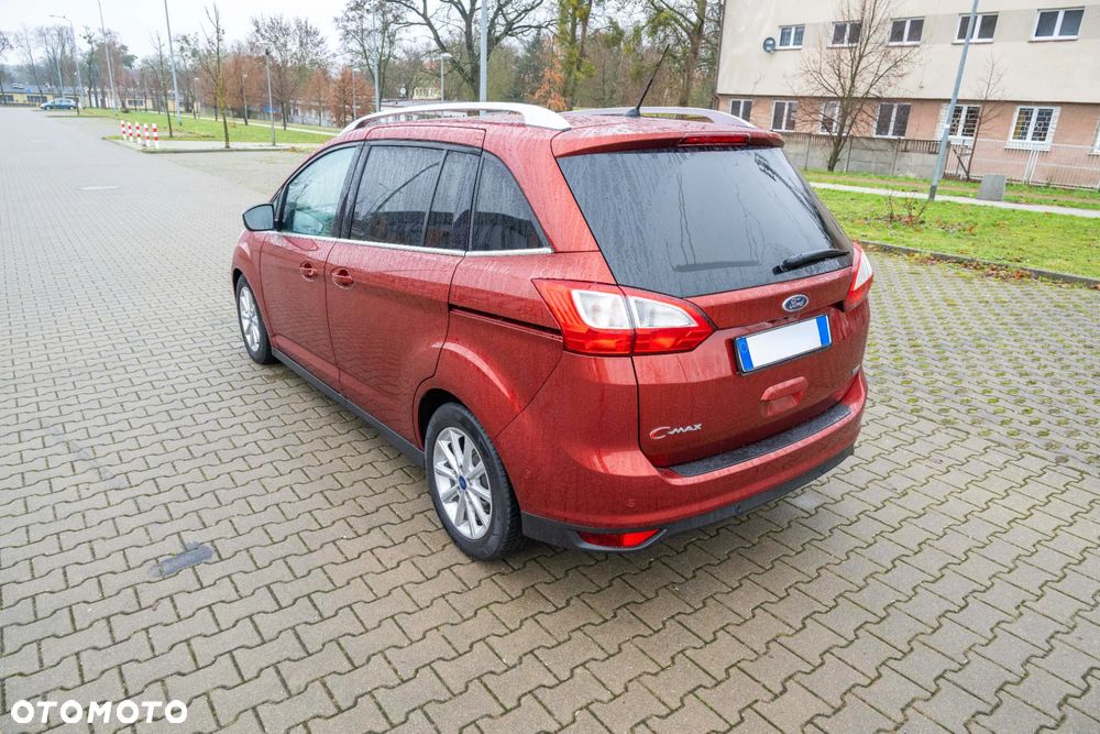 Ford Grand C-MAX - 7