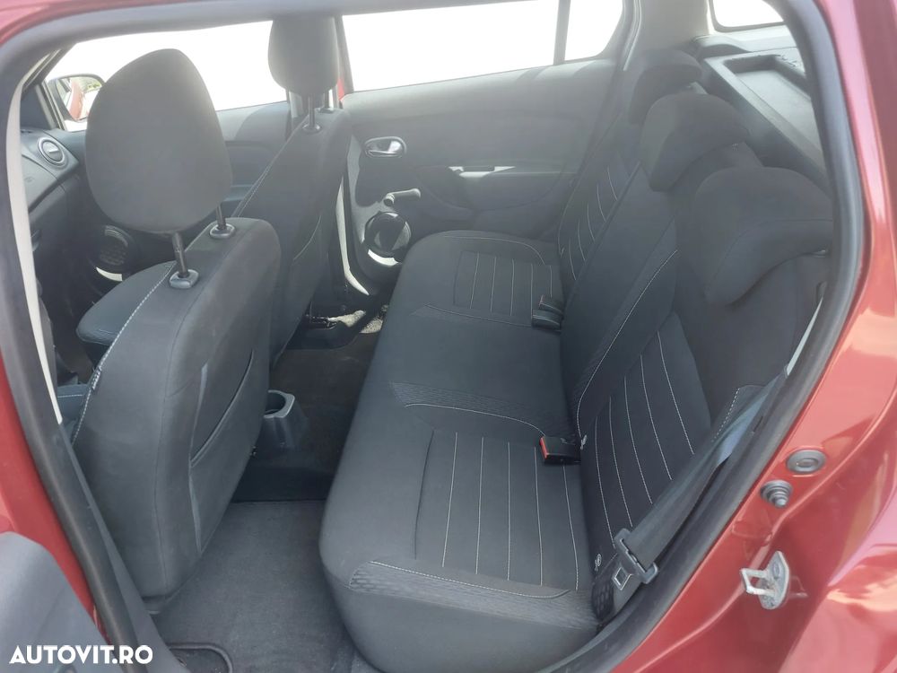 Dacia Logan 0.9 TCe Prestige - 12