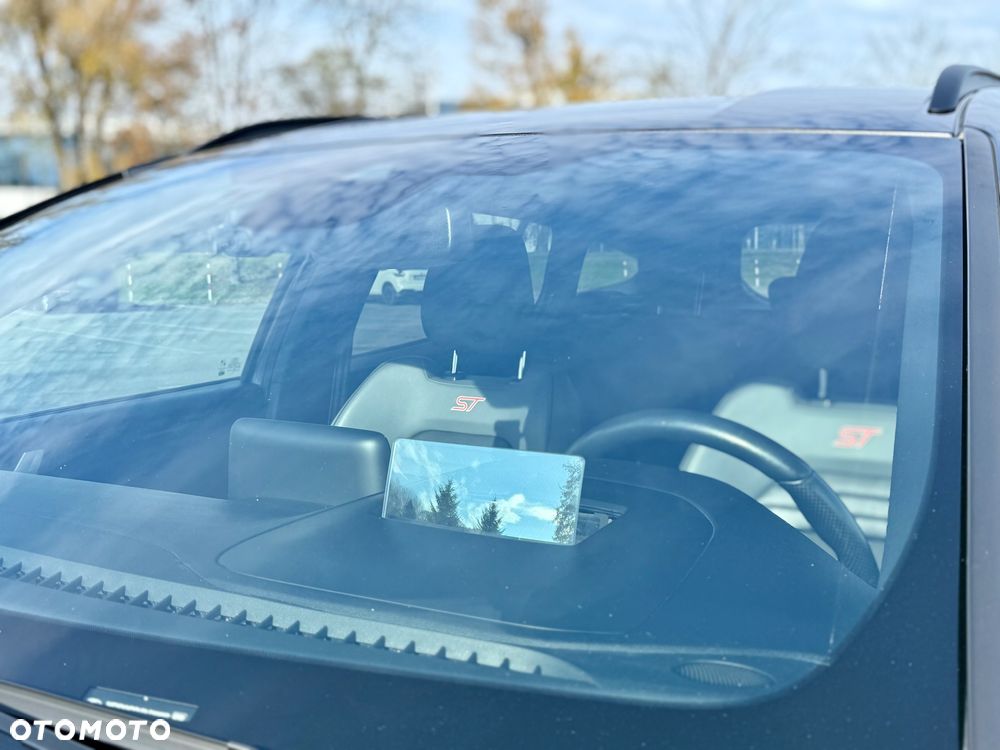 Ford Focus SW 2.0 EcoBlue ST - 9