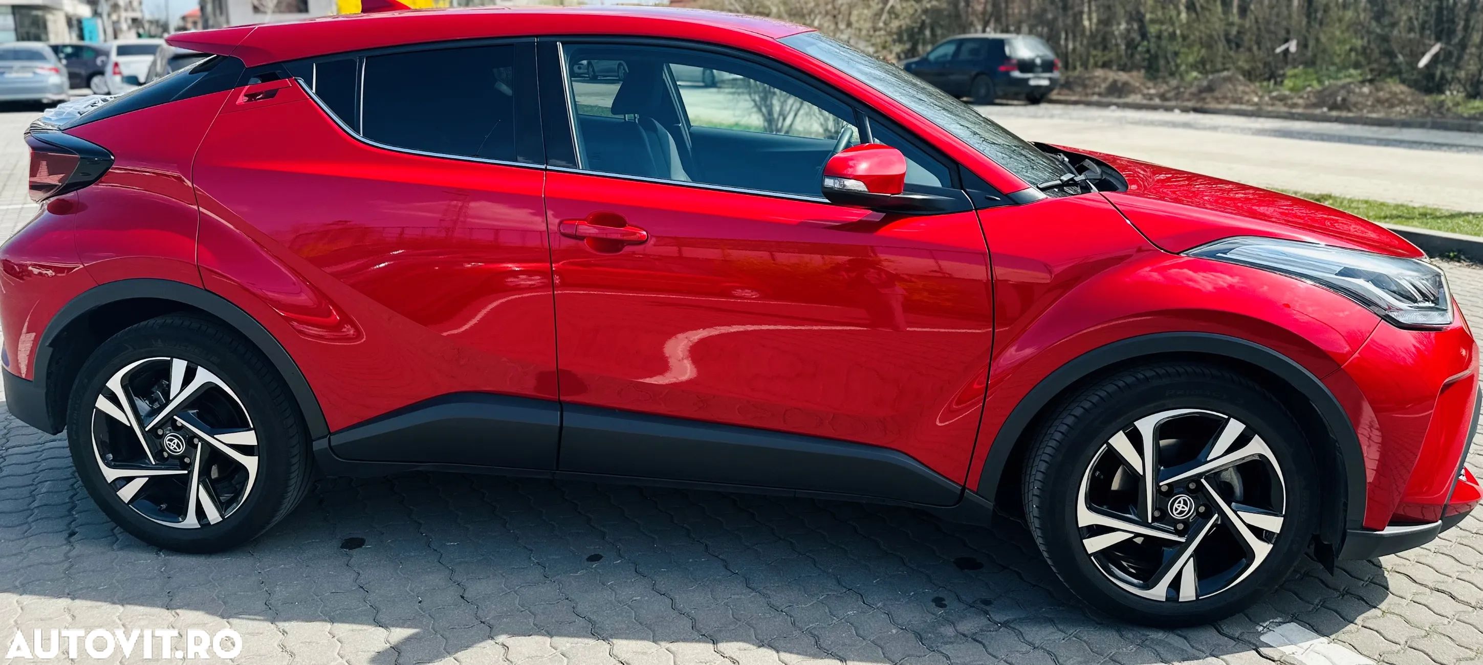 Toyota C-HR 1.8 HSD 122 CP 4x2 CVT Cult - 1