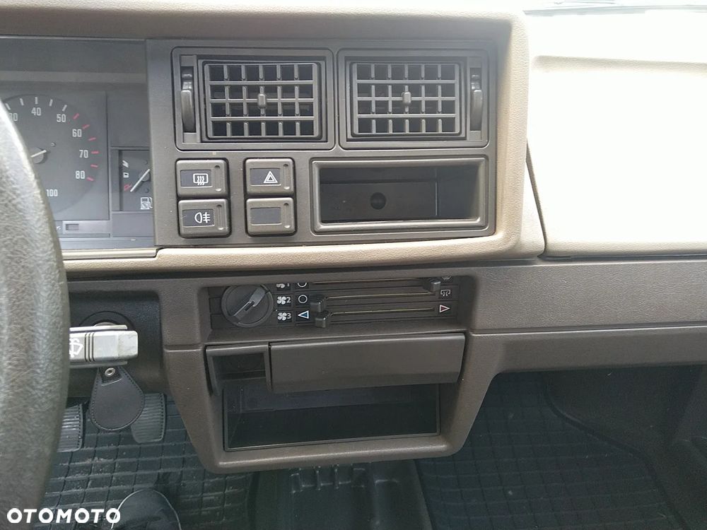 Skoda Favorit 135 L - 15