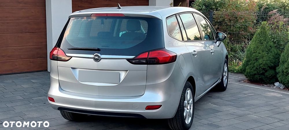 Opel Zafira - 22