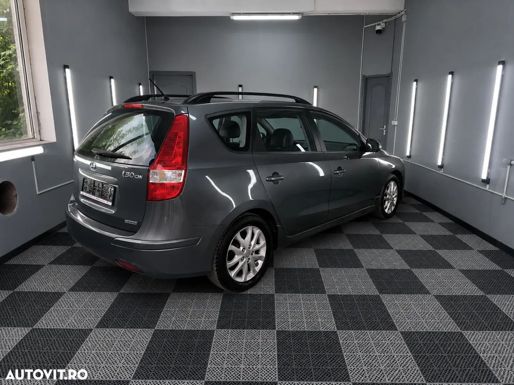 Hyundai i30 1.6 CRDI GL VM Comfort - 4