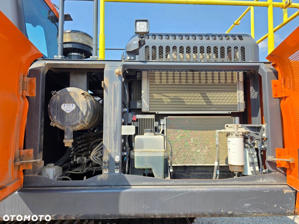 Doosan DX 225 LC-7, 2022 ROK, 2700 MTH - 19