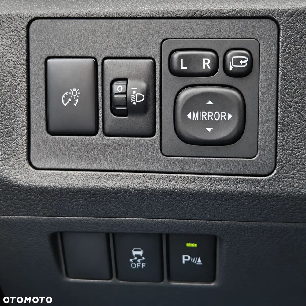 Toyota Verso 2.0 D-4D Prestige - 14