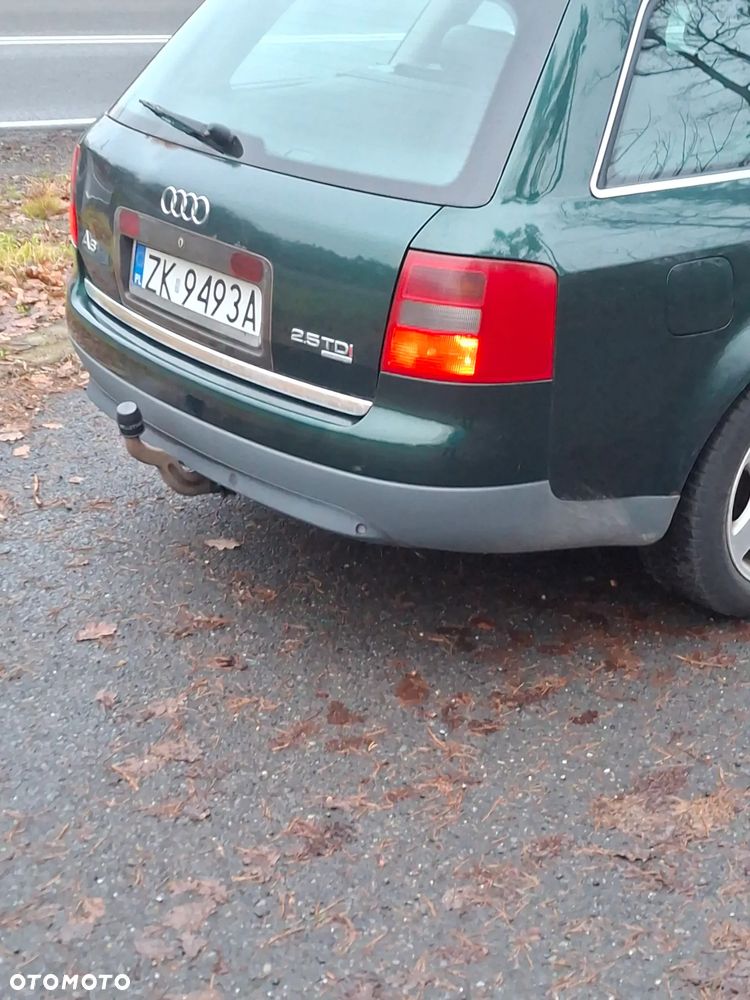 Audi A6 Avant 2.5 TDI Quattro - 10