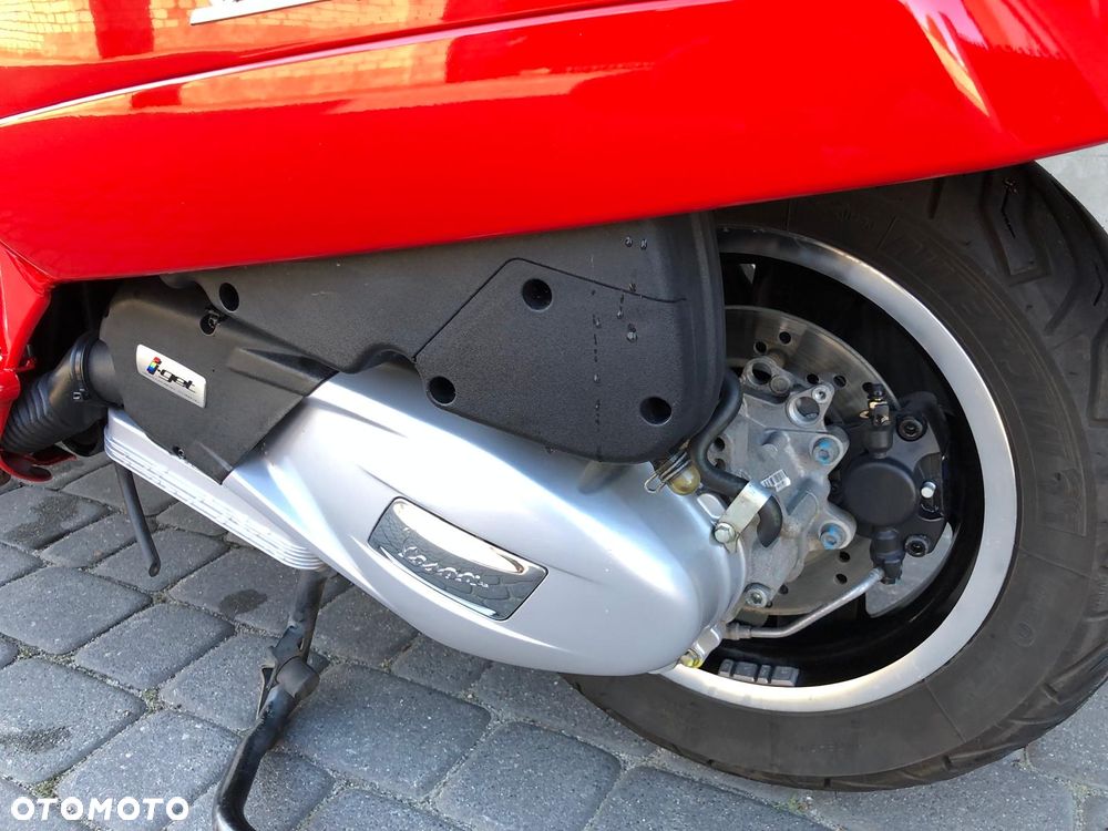 Vespa GTS - 6