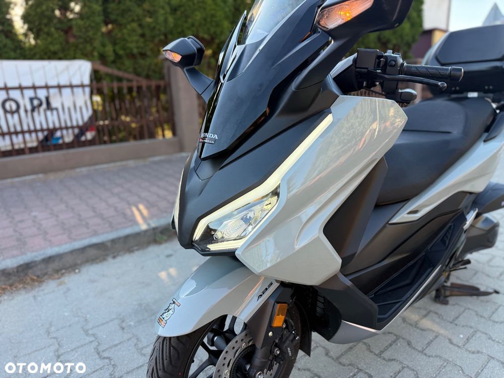 Honda NSS - 24