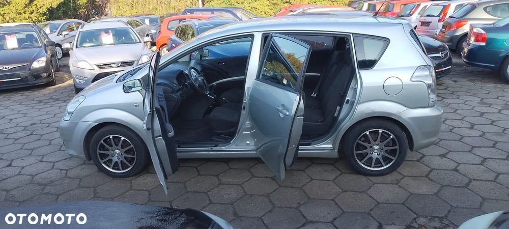 Toyota Corolla Verso 2.2 D-4D Gold + 7os - 6