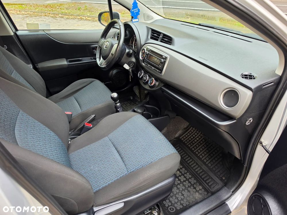 Toyota Yaris - 21